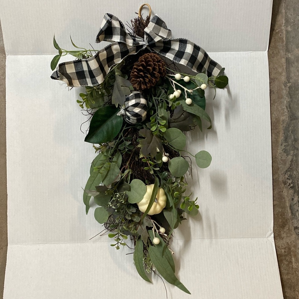 Hobby Lobby fall pumpkin and pine cone Buffalo flannel ribbon teardrop wreath